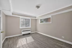 2710 W Lunt Ave, Chicago, IL 60645 - Photo 17