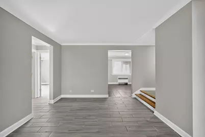 2710 W Lunt Avenue #107, Chicago, IL 60645 - Photo 7