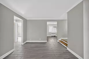 2710 W Lunt Ave, Chicago, IL 60645 - Photo 7
