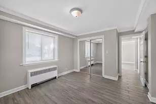 2710 W Lunt Ave, Chicago, IL 60645 - Photo 15