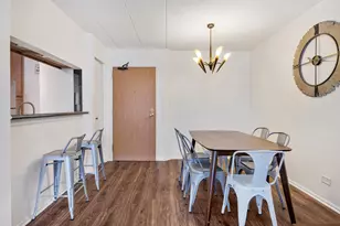 75 Kristin Circle, Schaumburg, IL 60195 - Photo 7