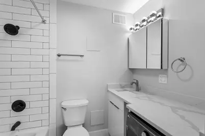 6166 N Sheridan Road #26J, Chicago, IL 60660 - Photo 9