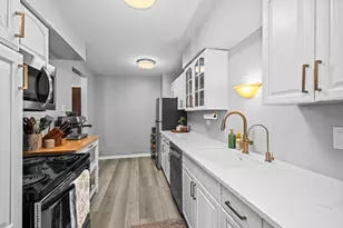 1215 N Waterman Ave, Arlington Heights, IL 60004 - Photo 5