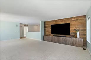 2370 Fishhook Way, Wauconda, IL 60084 - Photo 21