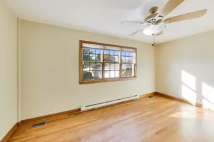 8329 W Sunnyside Ave, Norridge, IL 60706 - Photo 15
