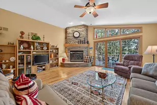 1938 Baintree Rd, Davis, IL 61019 - Photo 9
