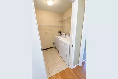 2635 College Hill Circle, Schaumburg, IL 60173 - Photo 11