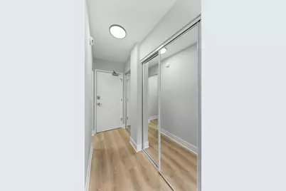 6758 N Sheridan Avenue #234, Chicago, IL 60626 - Photo 5