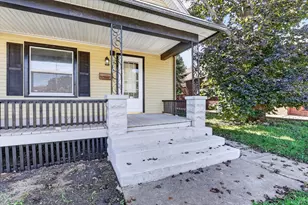 1304 Montague St, Rockford, IL 61102 - Photo 3