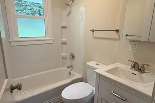 103 Gary St, Rochelle, IL 61068 - Photo 5