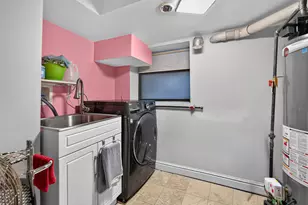1252 W Winona St, Chicago, IL 60640 - Photo 23