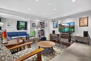 1252 W Winona St, Chicago, IL 60640 - Photo 19