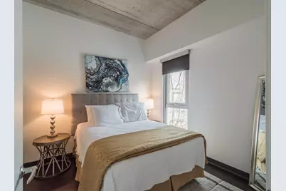 710 W Grand Avenue #307, Chicago, IL 60654 - Photo 5