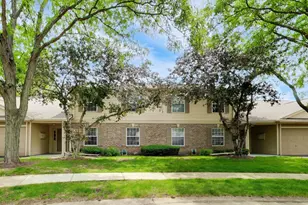 1107 Canterbury Ct, Elgin, IL 60120 - Photo 1