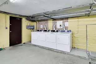 5339 S Ellis Ave, Chicago, IL 60615 - Photo 29
