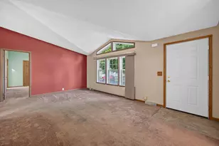 5357 Cypress Ln, Machesney Park, IL 61115 - Photo 5