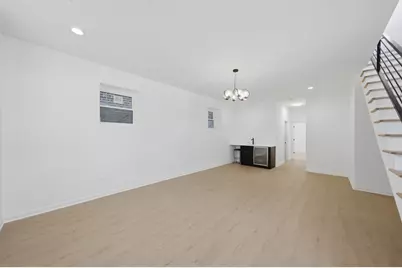 956 N Saint Louis Avenue, Chicago, IL 60651 - Photo 21