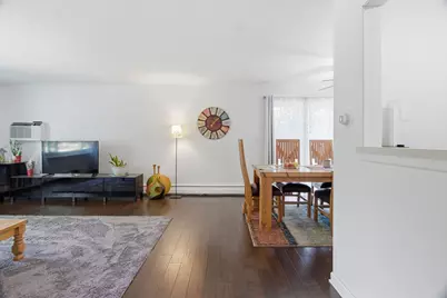 1207 S Old Wilke Road #210, Arlington Heights, IL 60005 - Photo 11