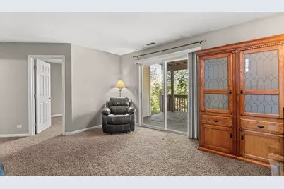 8206 Sierra Woods Court, Carpentersville, IL 60110 - Photo 25