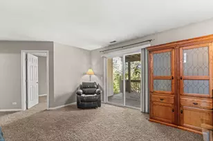 8206 Sierra Woods Ct, Carpentersville, IL 60110 - Photo 25