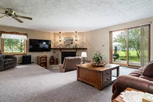 5591 Reimer Dr, Roscoe, IL 61073 - Photo 15