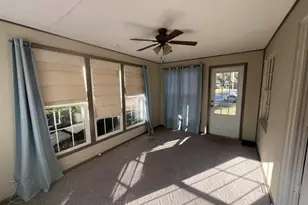 506 N 6th St, Vienna, IL 62995 - Photo 5