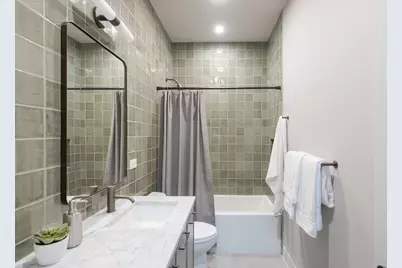 2126 N Sawyer Avenue, Chicago, IL 60647 - Photo 21