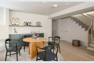 2126 N Sawyer Avenue, Chicago, IL 60647 - Photo 29