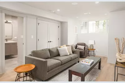 2126 N Sawyer Avenue, Chicago, IL 60647 - Photo 31