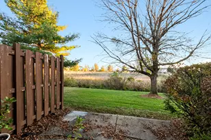 8421 Stratford Dr, Tinley Park, IL 60487 - Photo 21