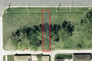 806 State St, Calumet City, IL 60409 - Photo 1