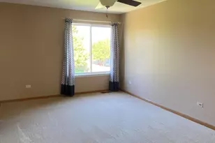 2430 Lenox Cir, Montgomery, IL 60538 - Photo 9
