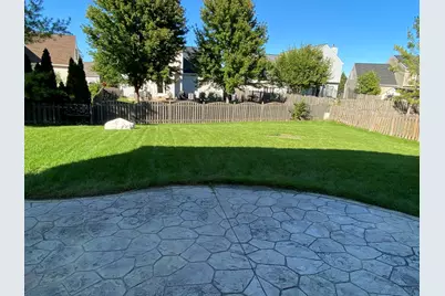 2430 Lenox Circle, Montgomery, IL 60538 - Photo 23