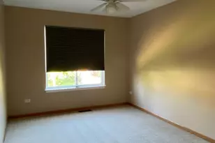 2430 Lenox Cir, Montgomery, IL 60538 - Photo 17