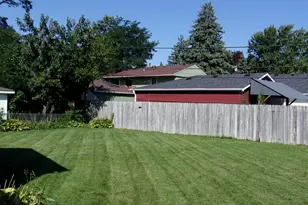 726 Newland Ave, Romeoville, IL 60446 - Photo 13