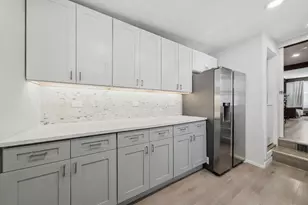 3933 N Plainfield Ave, Chicago, IL 60634 - Photo 5
