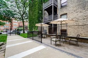 7710 N Sheridan Rd, Chicago, IL 60626 - Photo 11