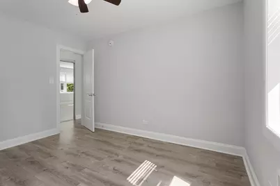 7710 N Sheridan Road #307, Chicago, IL 60626 - Photo 5