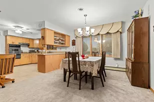 102 Meadow Ct, Monroe Center, IL 61052 - Photo 3