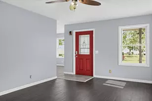 152 E 1st St, Manteno, IL 60950 - Photo 19