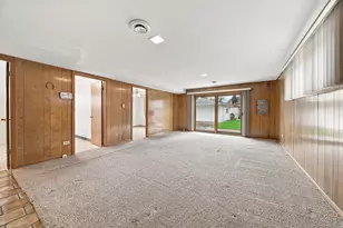 5708 S Newcastle Ave, Chicago, IL 60638 - Photo 17