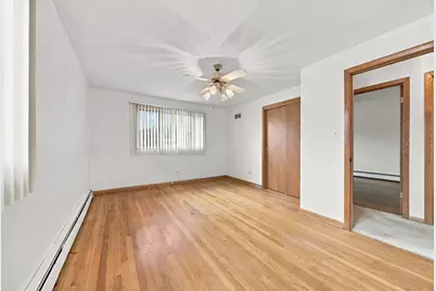 5708 S Newcastle Avenue, Chicago, IL 60638 - Photo 13