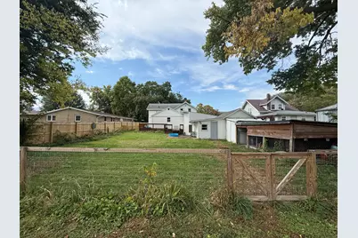 124 S Elm Street, Franklin Grove, IL 61031 - Photo 3