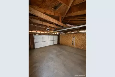 8322 S Burnham Avenue, Chicago, IL 60617 - Photo 13