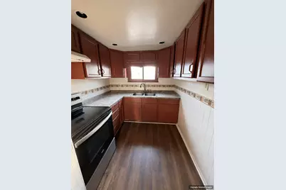 8322 S Burnham Avenue, Chicago, IL 60617 - Photo 7