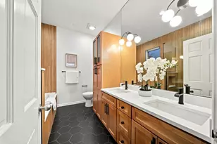 853 N Wood St, Chicago, IL 60622 - Photo 13