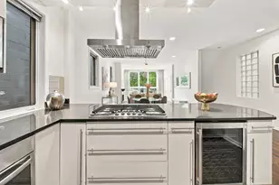 853 N Wood St, Chicago, IL 60622 - Photo 9