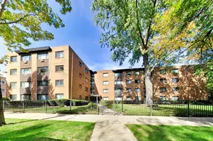 1600 W Greenleaf Ave, Chicago, IL 60626 - Photo 1