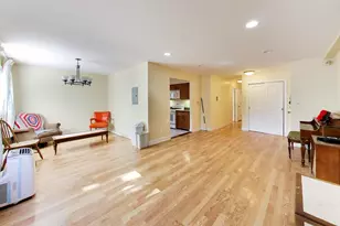 1600 W Greenleaf Ave, Chicago, IL 60626 - Photo 13