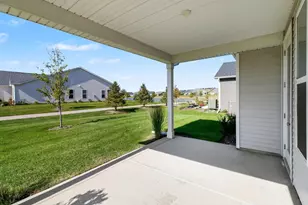 3207 Dove Mountain Dr, Aurora, IL 60503 - Photo 21